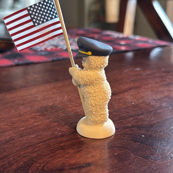 Department 56 Miniature “To Protect You” Police Snowbaby - Picture 4 of 6